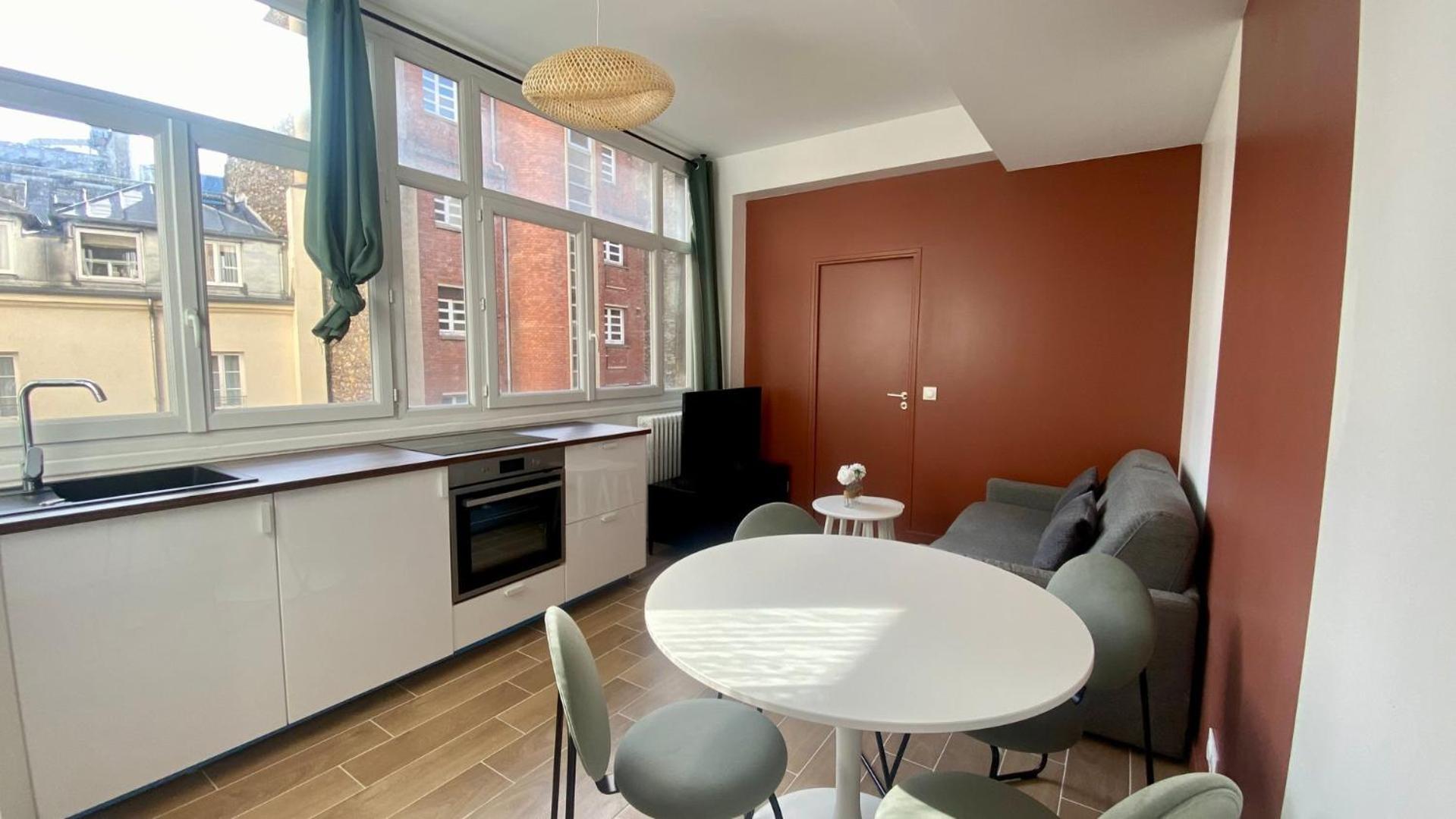 Appartement Confortable Proche Grands Boulevard 4P Paris Exterior photo